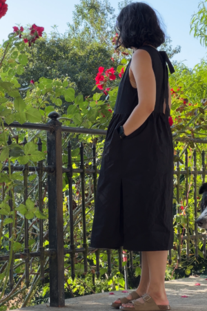 vestido bluson midi con lazo en la nuca espalda en algodon organico gots